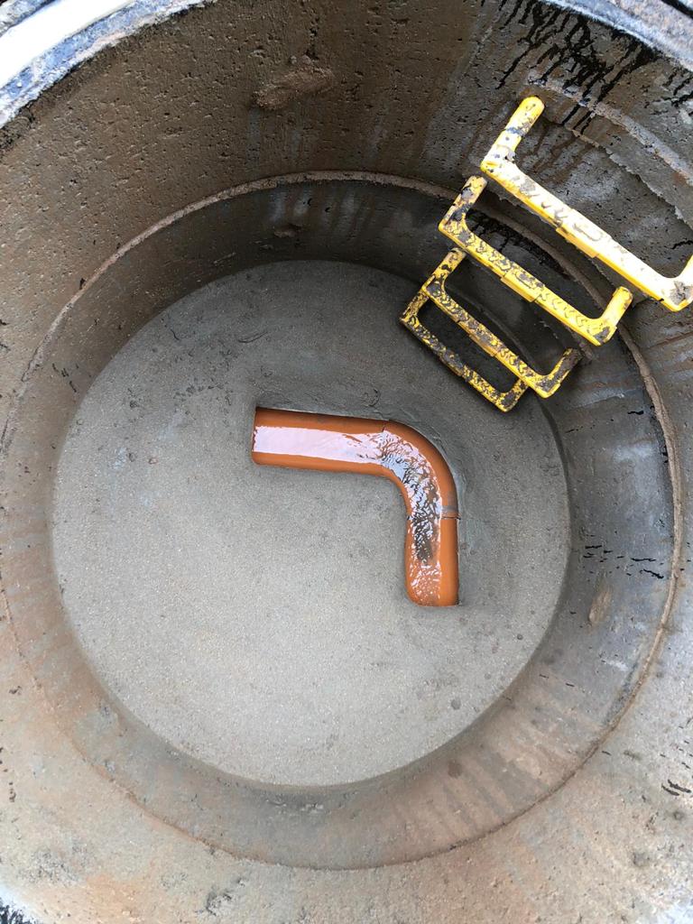 Installation of manhole chambers